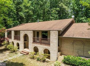 211 Sleepy Hollow Trl, Fredericksburg, VA 22405