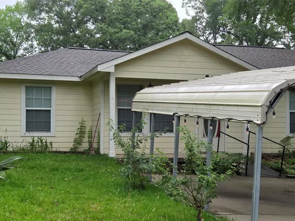 10635 Royal Cavins Dr, Conroe, TX 77303