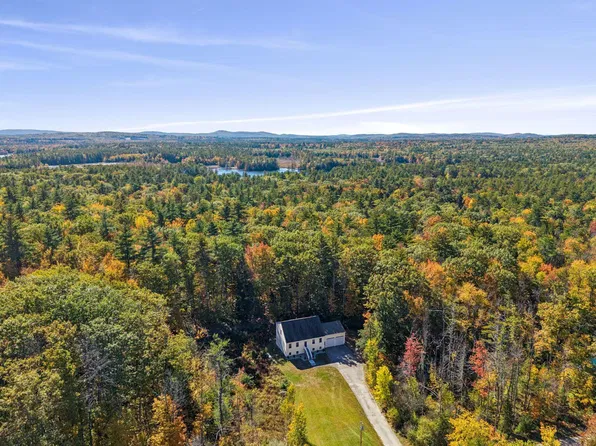 26 Grand View Drive, Limerick, ME 04048