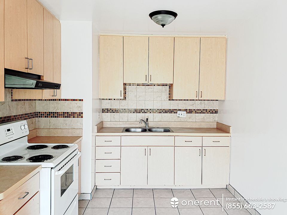 1st image of 1008 W Huntington Dr APT 17