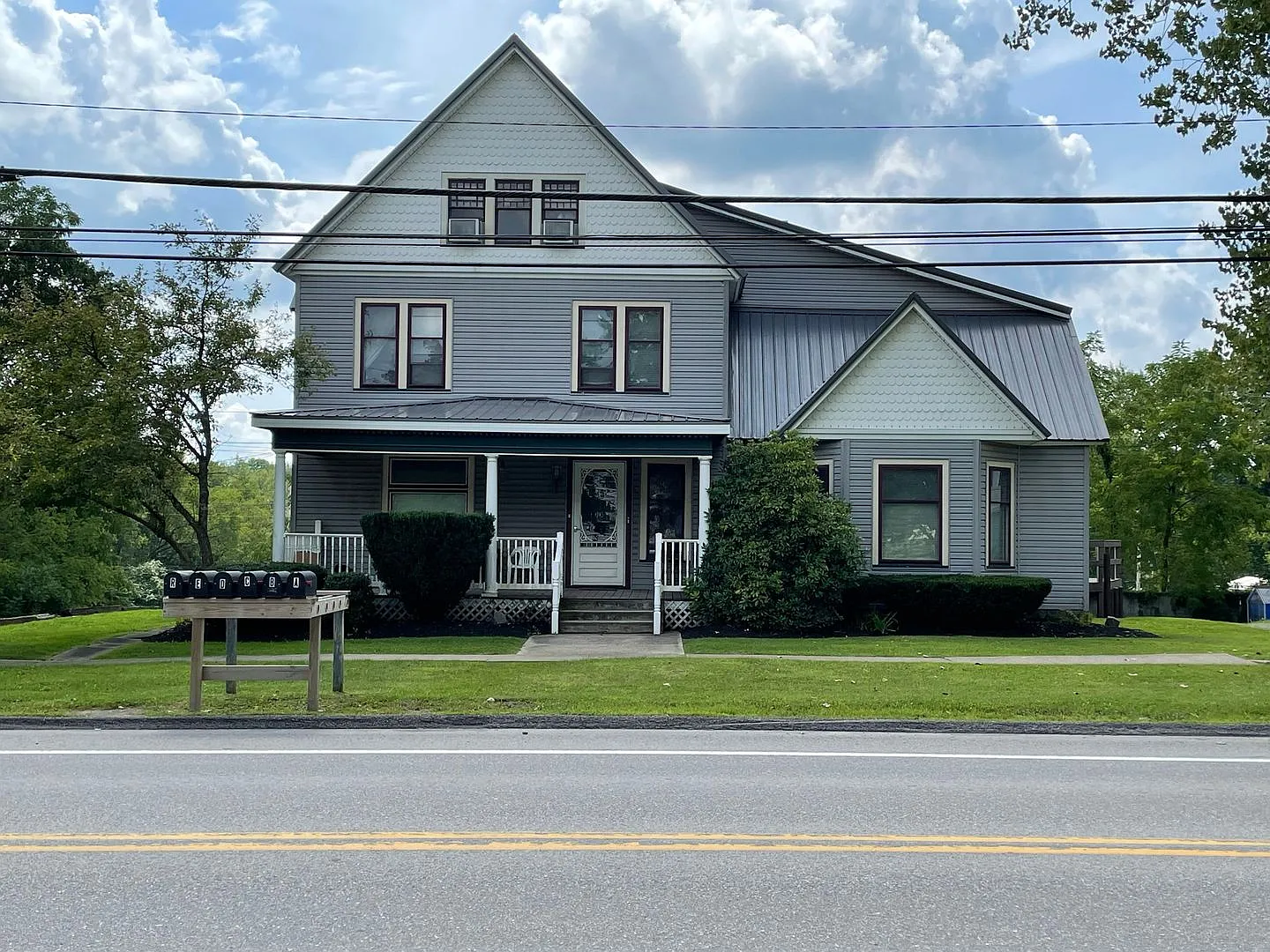 608 High St — Photo 2