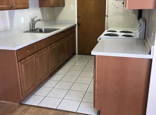 1364 Laurel St, San Carlos, CA 94070