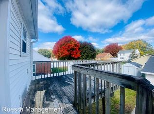 1122 Division St #14174671, Green Bay, WI 54303