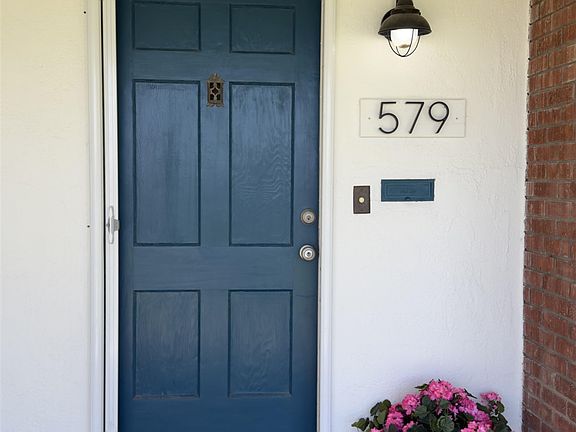 3rd image of 579 S 7th Ave