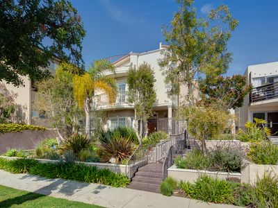 931 10th St APT C, Santa Monica, CA, 90403