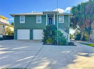 2040 NW 15th St, Crystal River, FL 34428