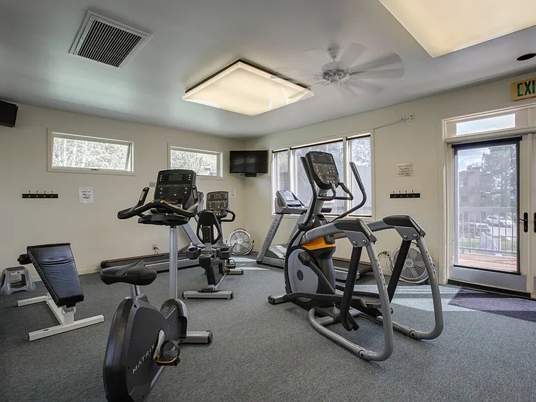 2275 Storm Meadows Dr #ID1564313P — Photo 33