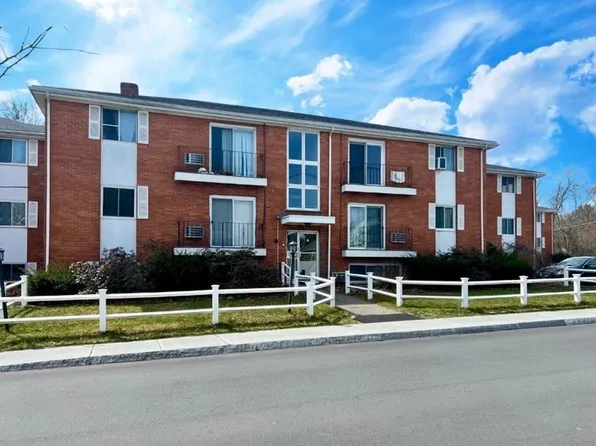 7 Endicott St APT 6, Norwood, MA 02062