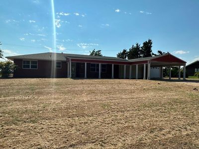 911 N Elm St, Mooreland, OK, 73852