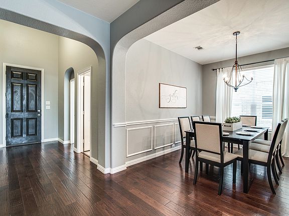 5th image of 2385 Elm Valley Dr