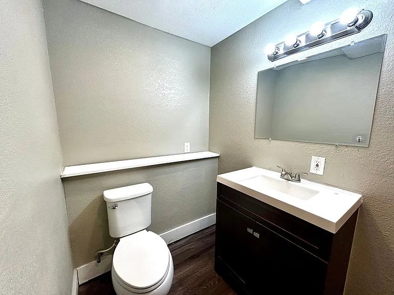 3305 Clawson Rd #C — Photo 35