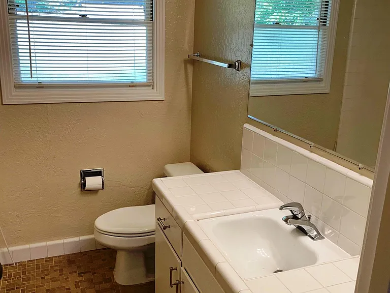 560 E Oakside Dr #A — Photo 12