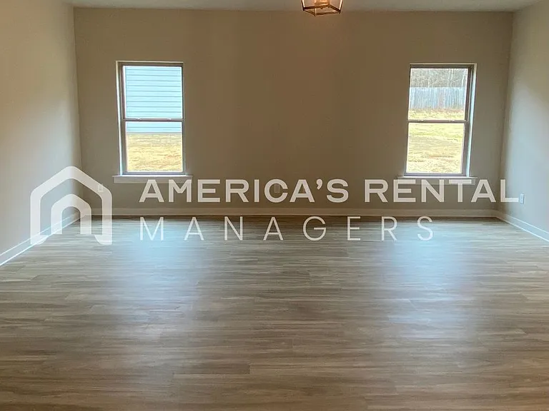 70 Ridgeview Cir — Photo 16