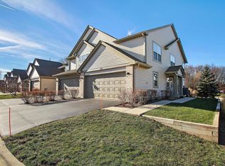 521 Willow Way, Lindenhurst, IL 60046