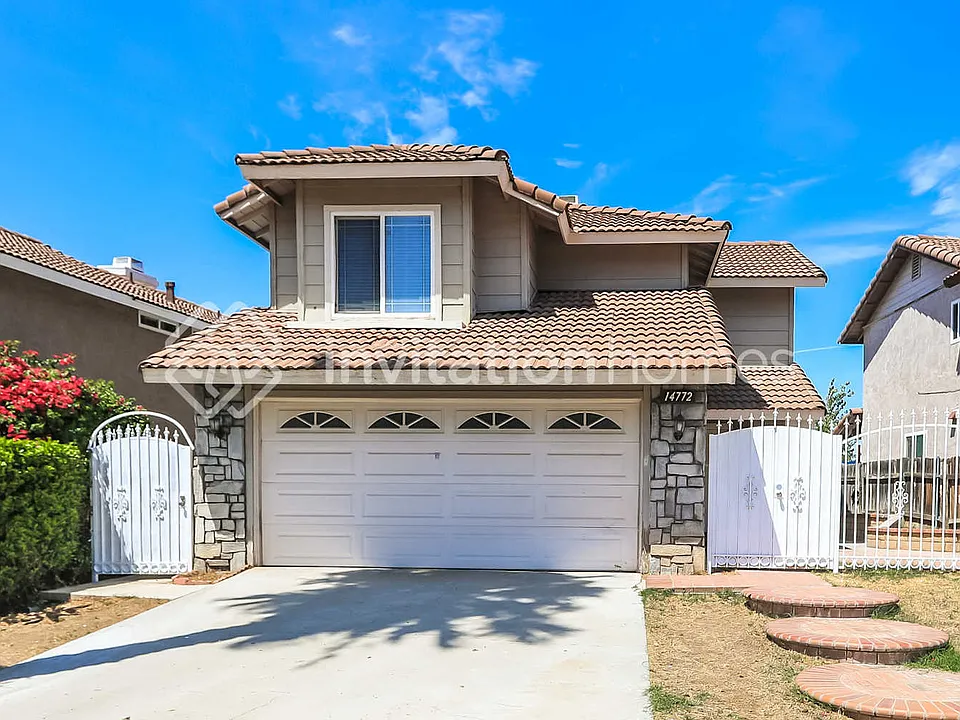 14772 Long View Dr