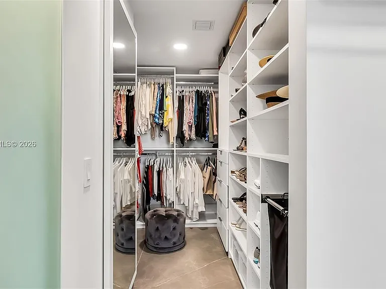 5875 Collins Ave #1807 — Photo 18