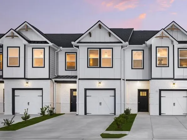 5256 Magnolia Grove Way, Gainesville, GA 30504