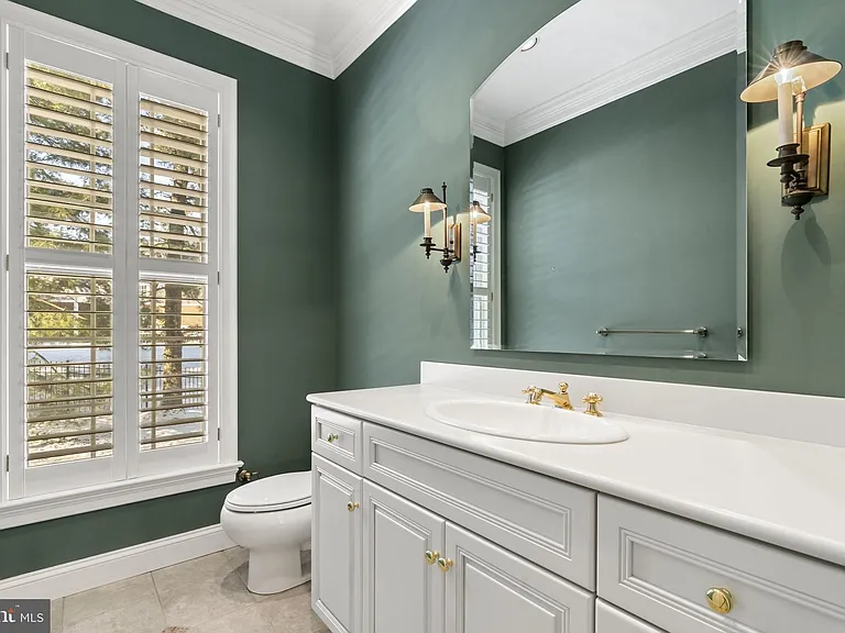 841 Mount Moro Rd — Photo 9