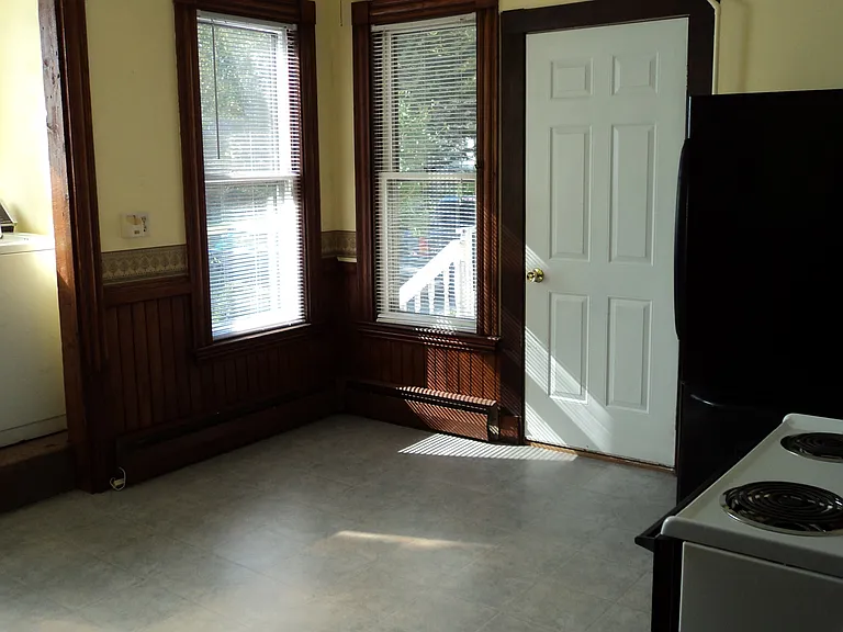 1-15 Winchester St #1 — Photo 17