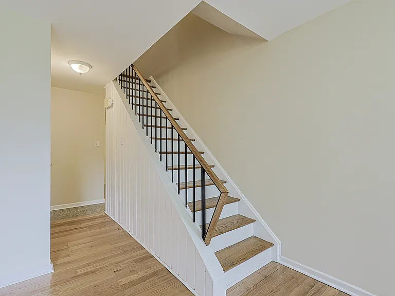 1350 Winding Trl — Photo 19