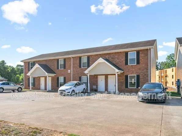 512 Peachers Ridge Rd APT 2B, Clarksville, TN 37042