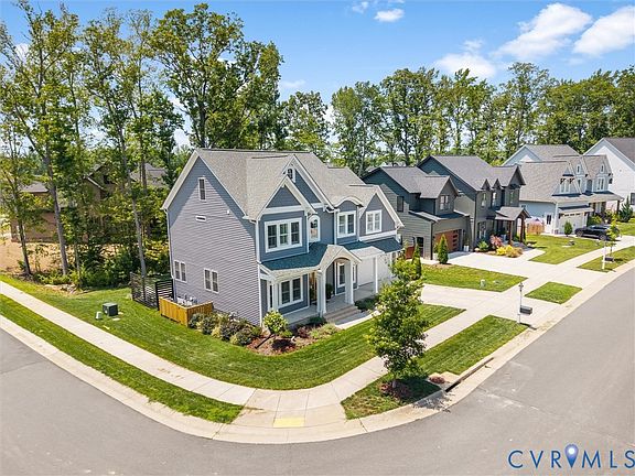 4th image of 3906 Bellstone Dr