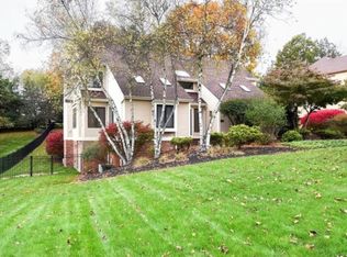 2499 Matterhorn Dr, Wexford, PA