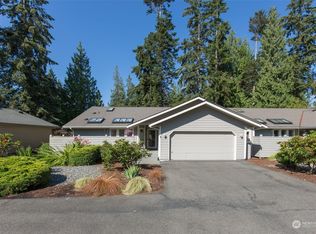 111 Fairway Dr, Sequim, WA 98382
