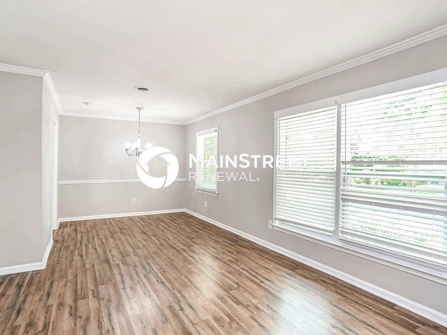 1100 Lightwood Drive — Photo 3