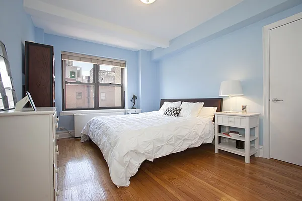 Rented by Brown Harris Stevens | media 32