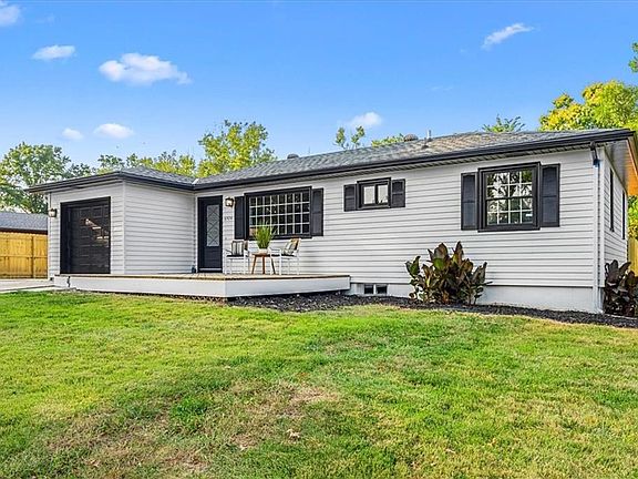3rd image of 6524 Tauromee Ave