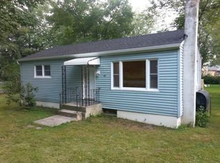 327 Prospect Point Rd, Lake Hopatcong, NJ 07849