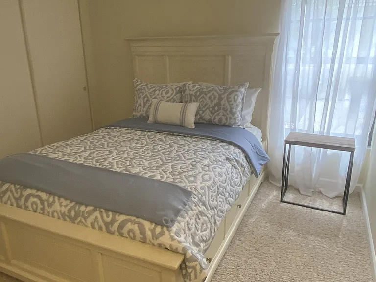 5625 Trailwinds Dr #412 — Photo 25