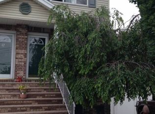 14 Celtic Pl, Staten Island, NY 10306