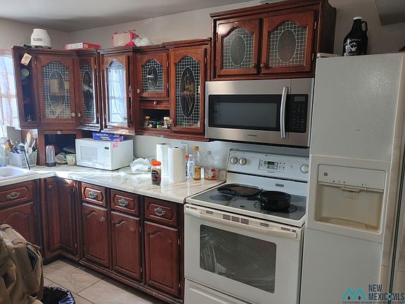 5th image of 1113 W Greene St