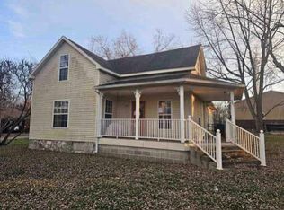 504 Division St, Stotts City 65756