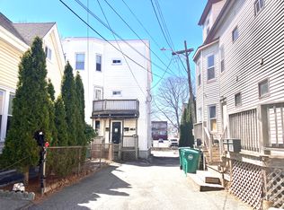 4 Sisson Ter #1, Lynn, MA 01902
