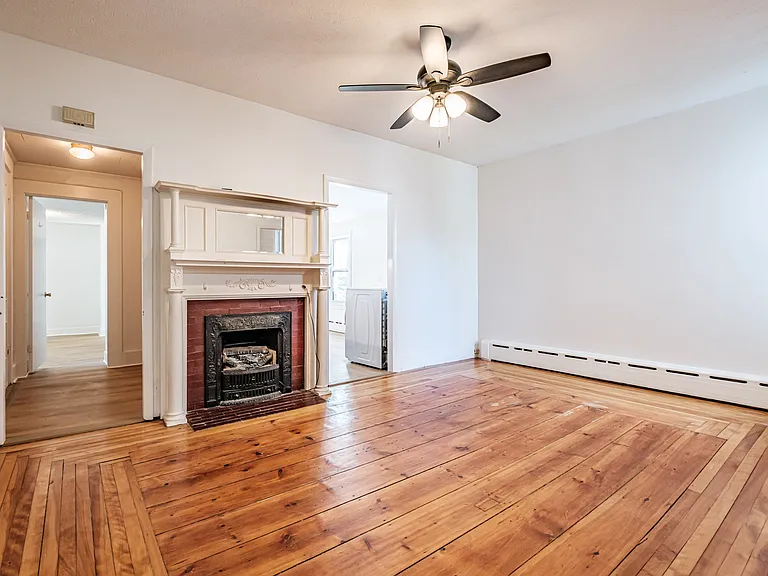 17 Spring St #1 — Photo 13