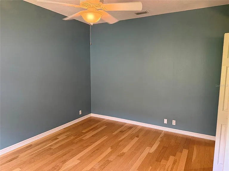 4823 Carrington Cir — Photo 39