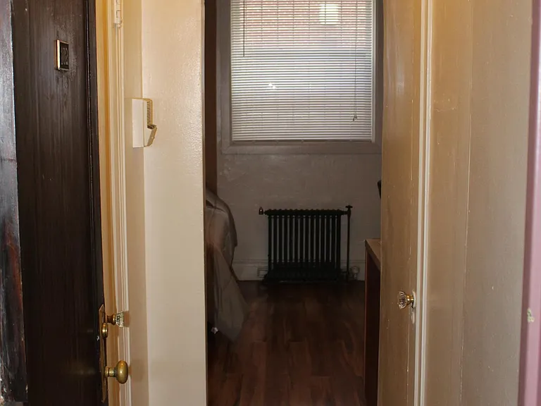 Hampshire Hall — Photo 10