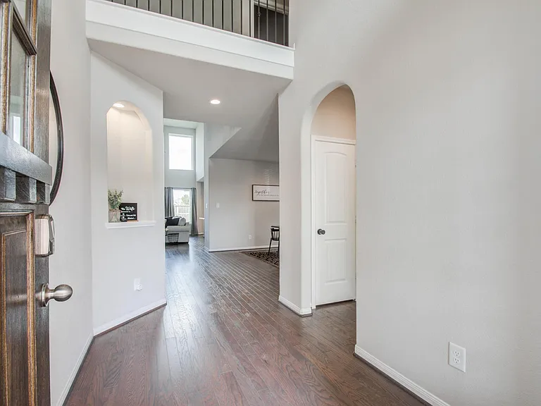 7606 Cottonwood Falls Dr — Photo 34