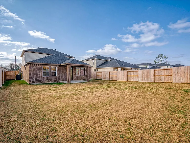 1127 Sugar Dr — Photo 40