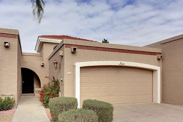 Front of Townhome