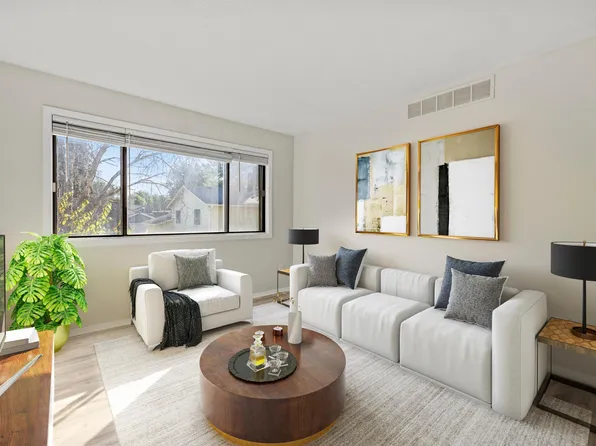 4173 W 137th St, Savage, MN 55378