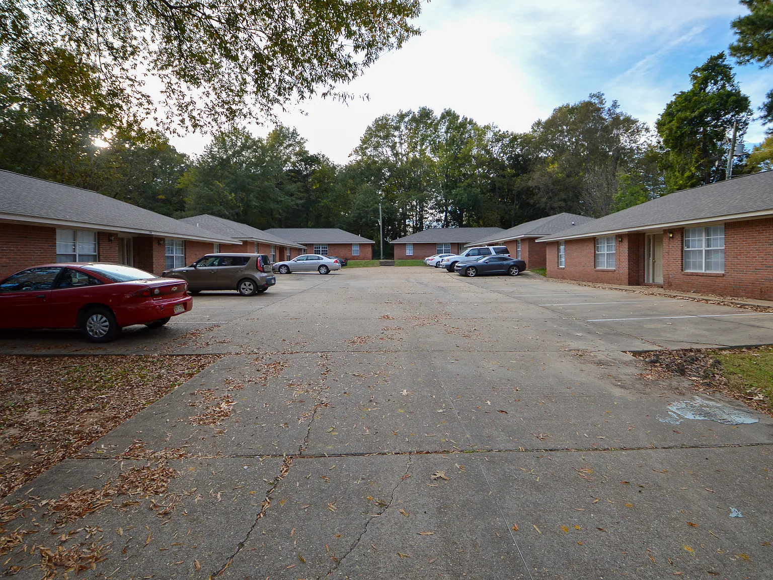 2 bed, $950 — Photo 2