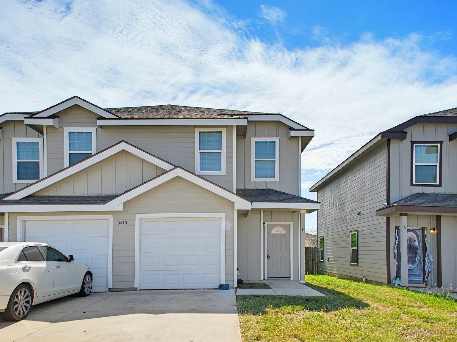 3 bed, 2.5 bath, 1250 sqft, $1,400 — Photo 1