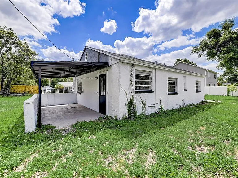 2600 S Crystal Lake Dr — Photo 32