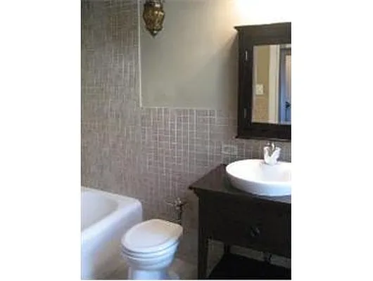 Sold by Douglas Elliman | media 14
