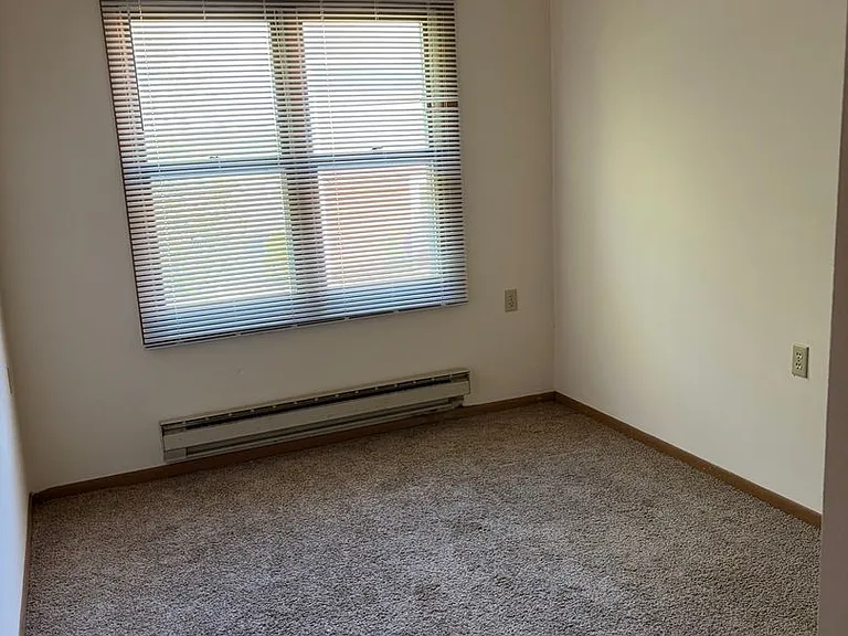 202 N Brookwood Dr #202 — Photo 2