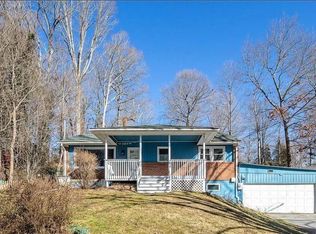 40 Royal Oaks Rd, Arden, NC 28704